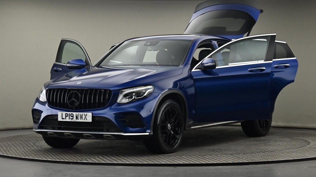 More views of Mercedes-Benz GLC