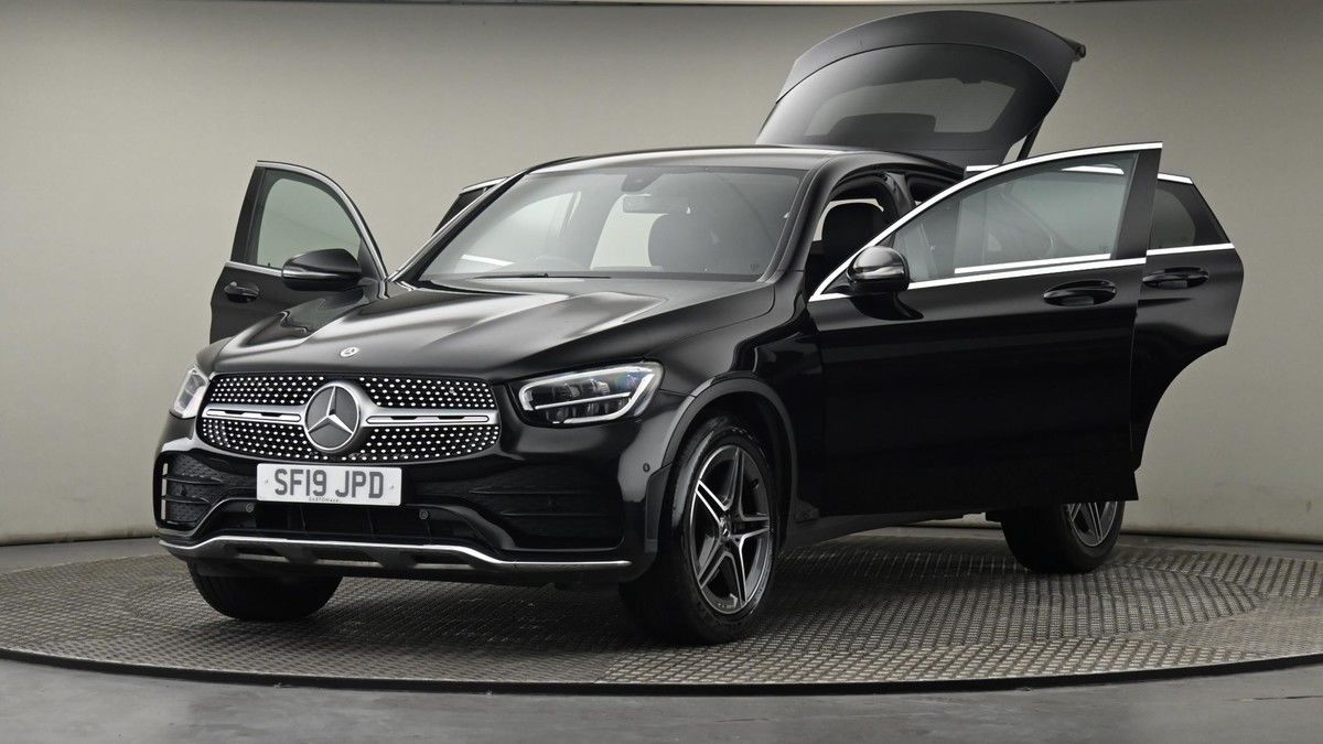 Mercedes-Benz GLC Image 28