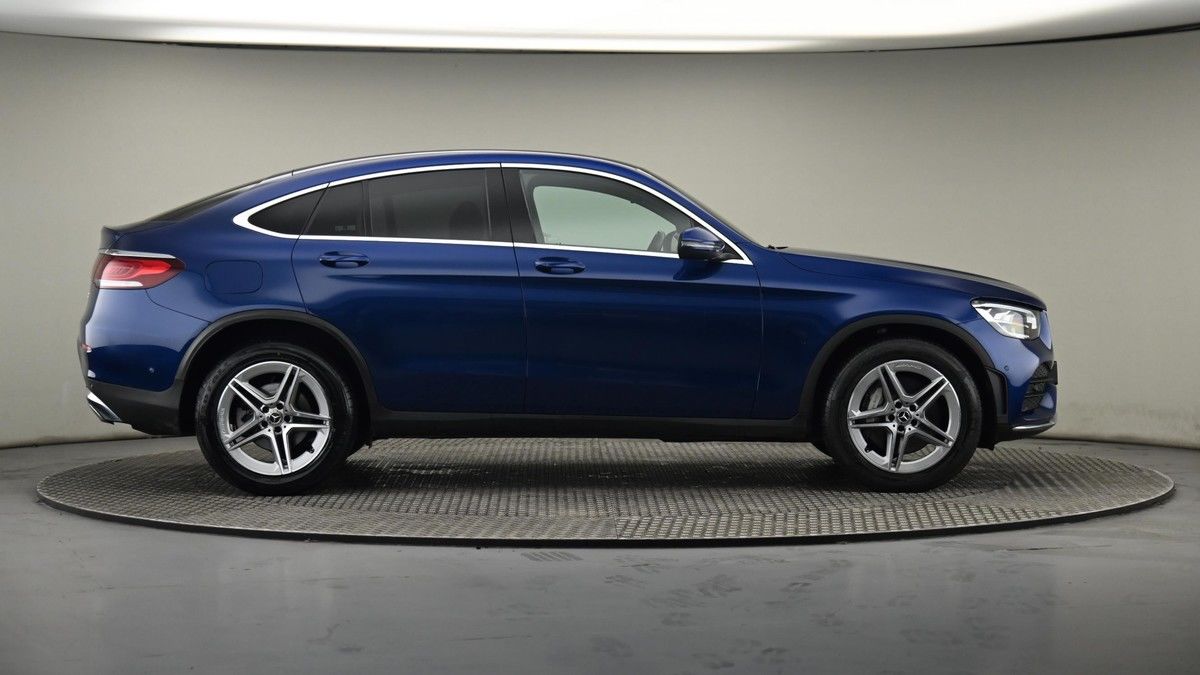 Mercedes-Benz GLC Image 27