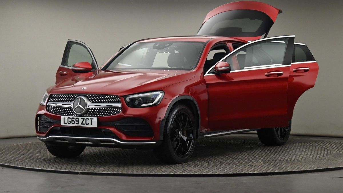 More views of Mercedes-Benz GLC