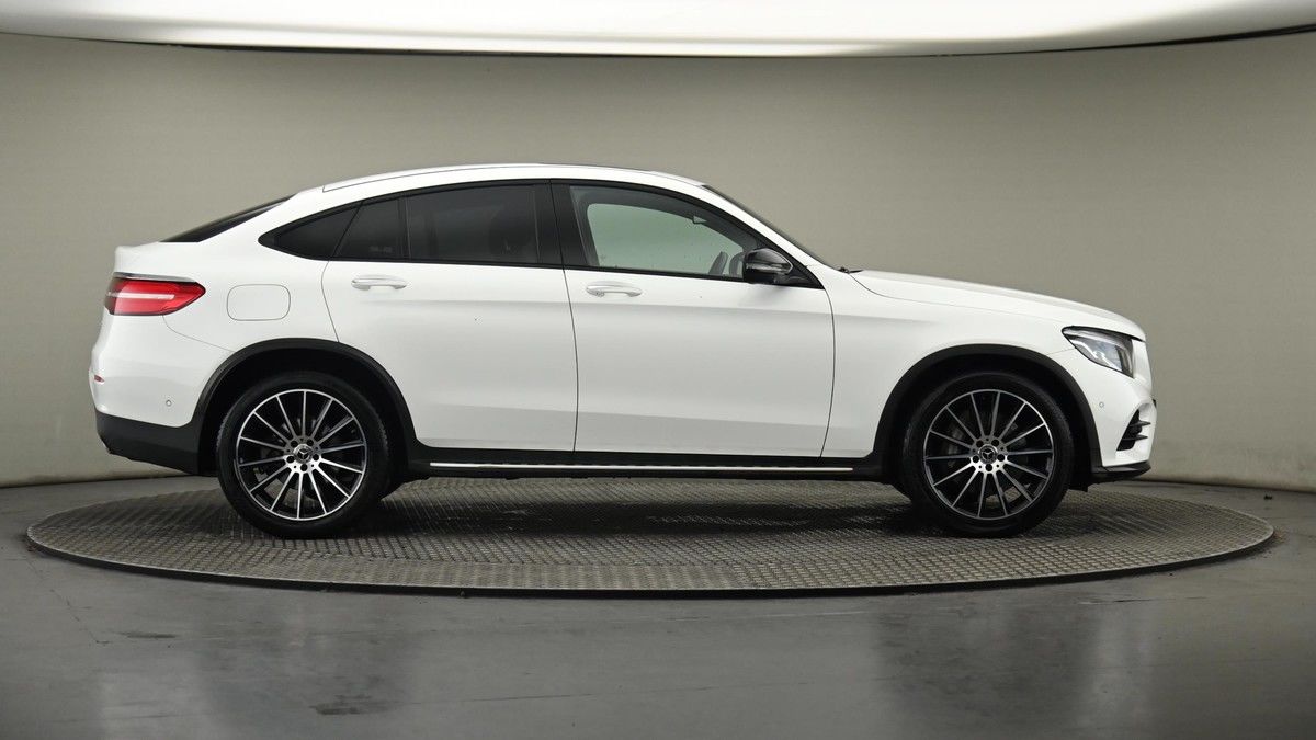 Mercedes-Benz GLC Image 27