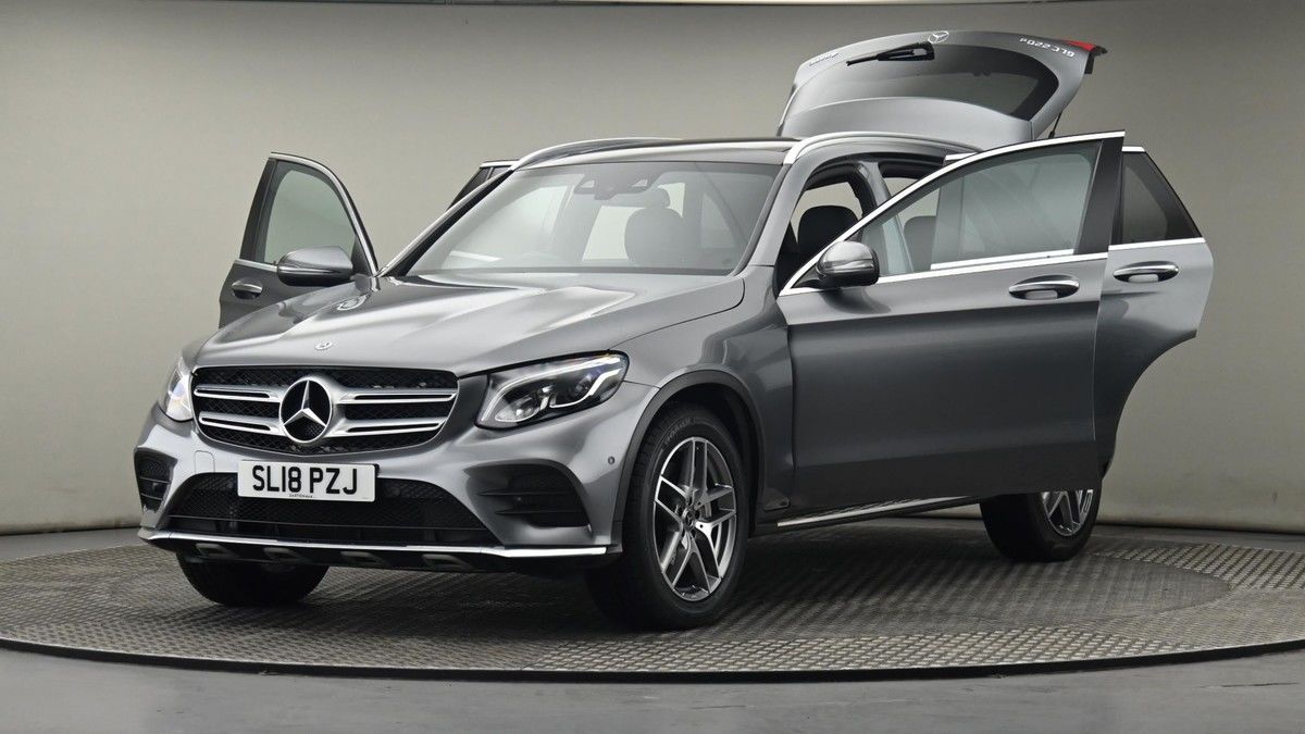 Mercedes-Benz GLC Image 28