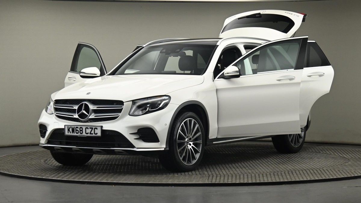 Mercedes-Benz GLC Image 28