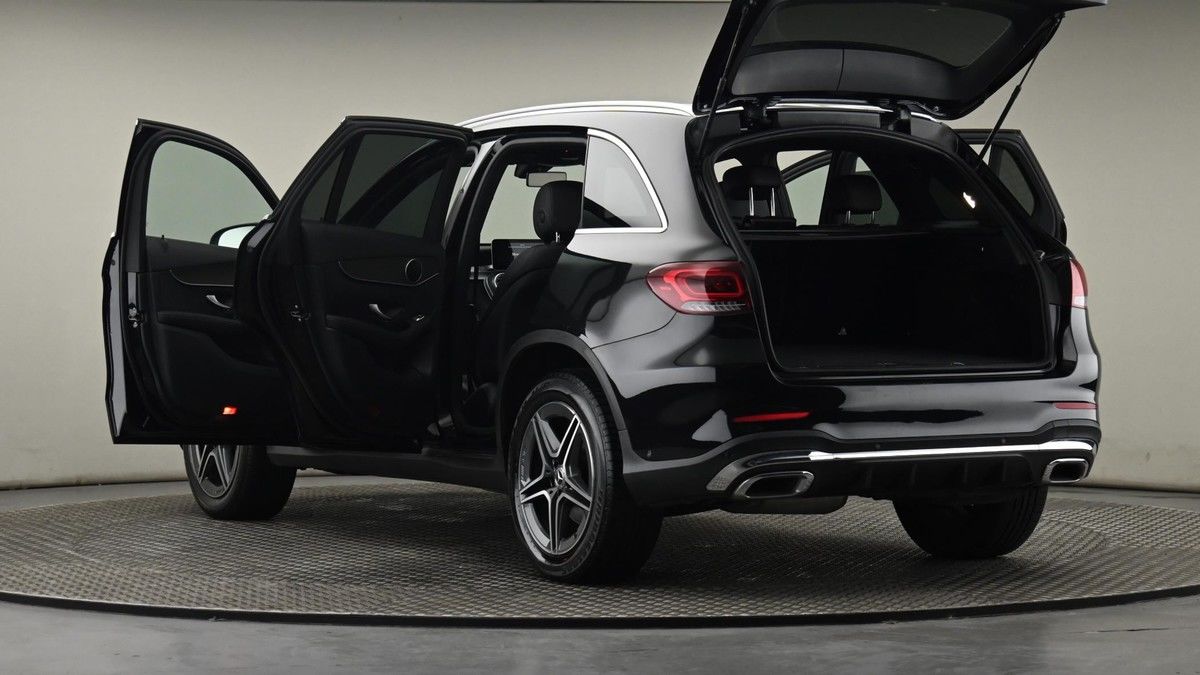 Mercedes-Benz GLC Image 29