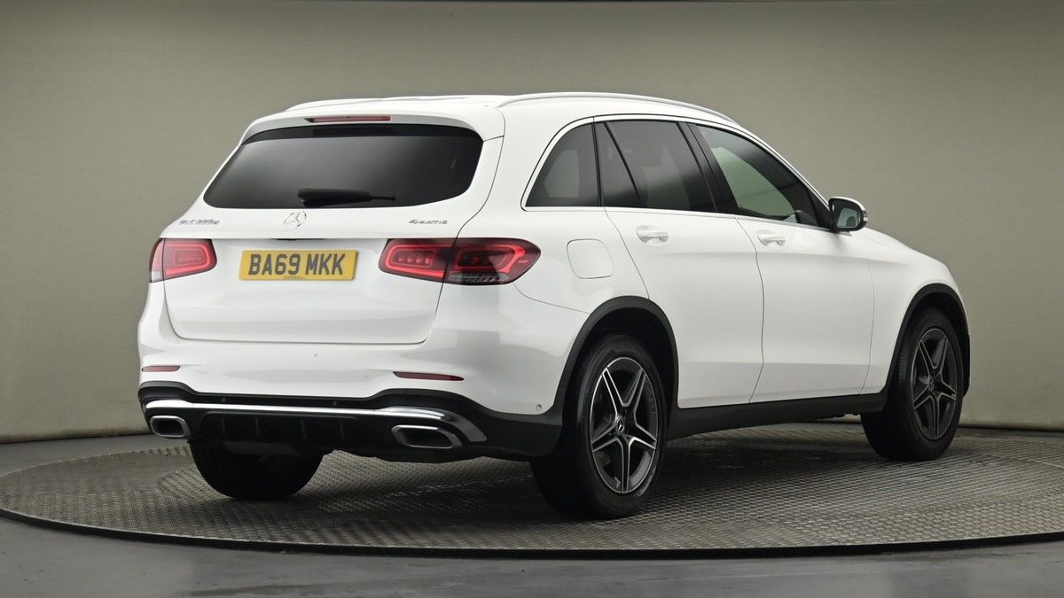 Mercedes-Benz GLC Image 26