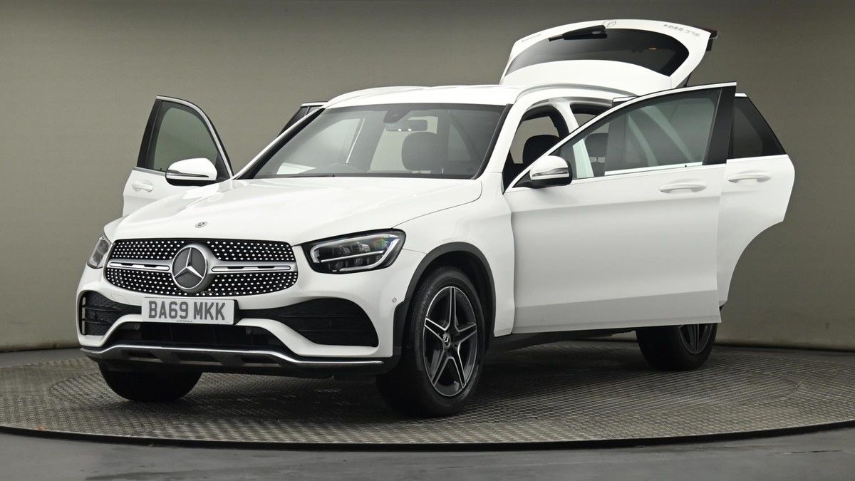 Mercedes-Benz GLC Image 28