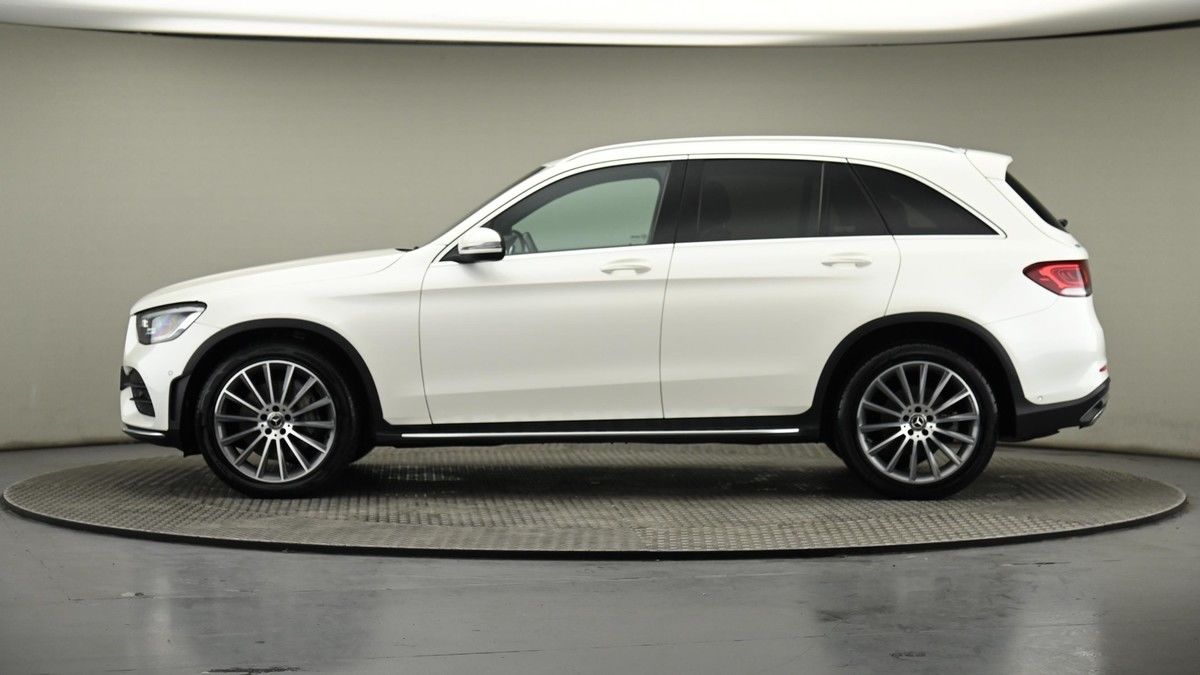 Mercedes-Benz GLC Image 23