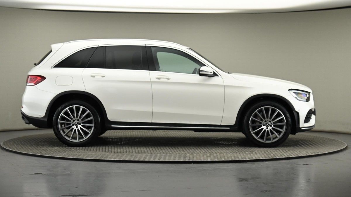 Mercedes-Benz GLC Image 27