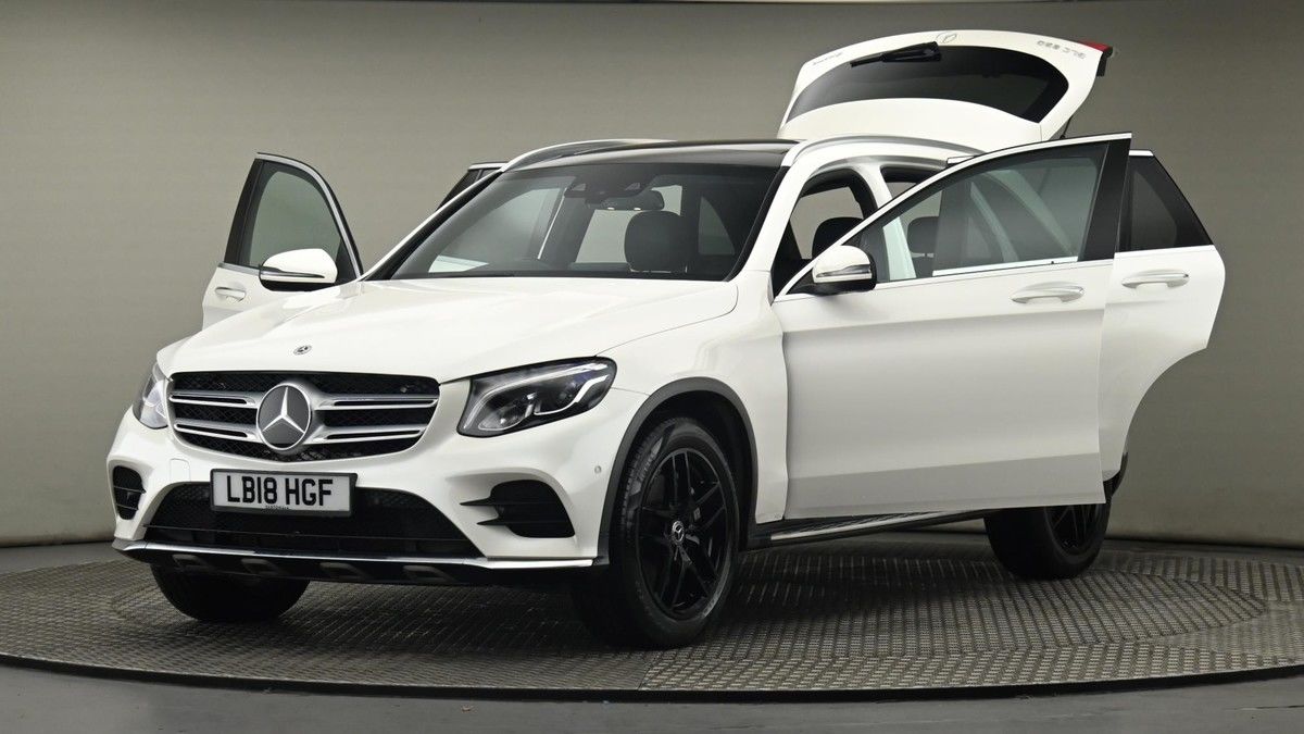 Mercedes-Benz GLC Image 28