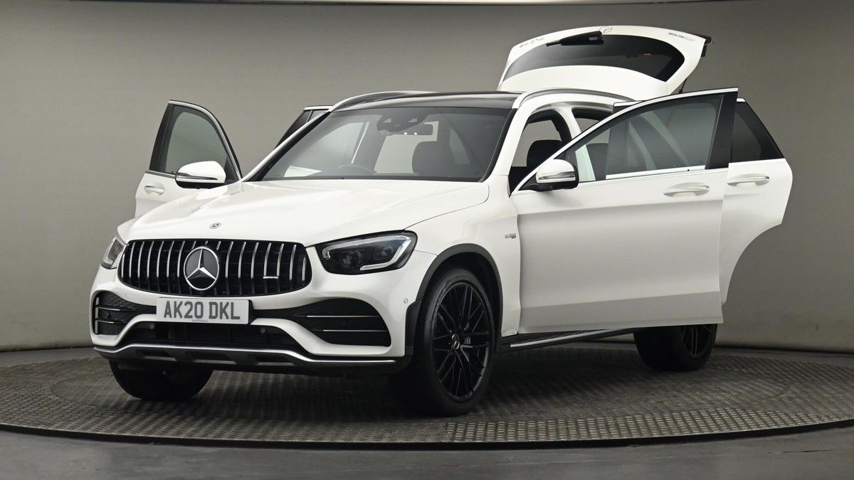 More views of Mercedes-Benz GLC