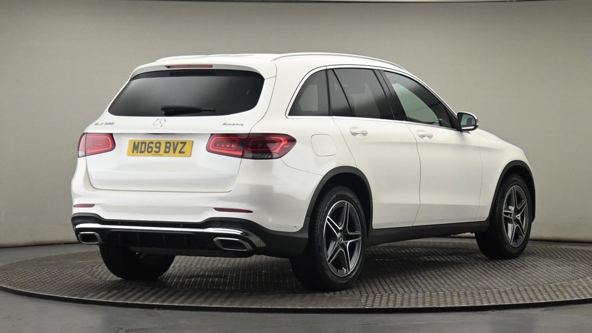 Mercedes-Benz GLC Image 26