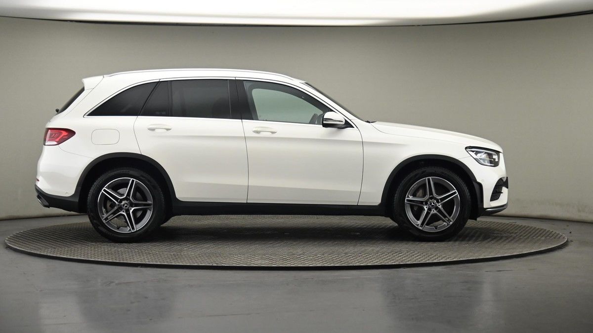 More views of Mercedes-Benz GLC