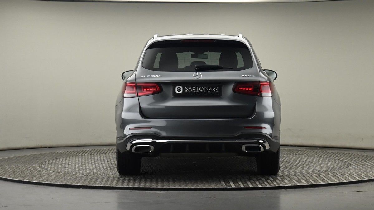 Mercedes-Benz GLC Image 25