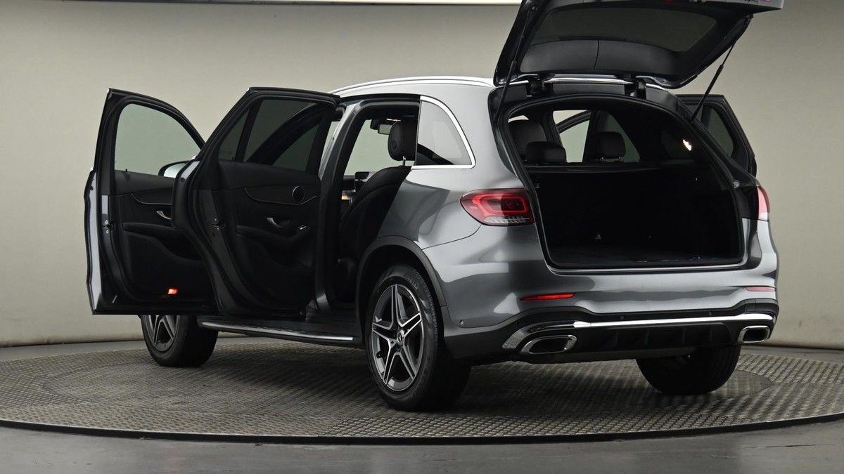 More views of Mercedes-Benz GLC