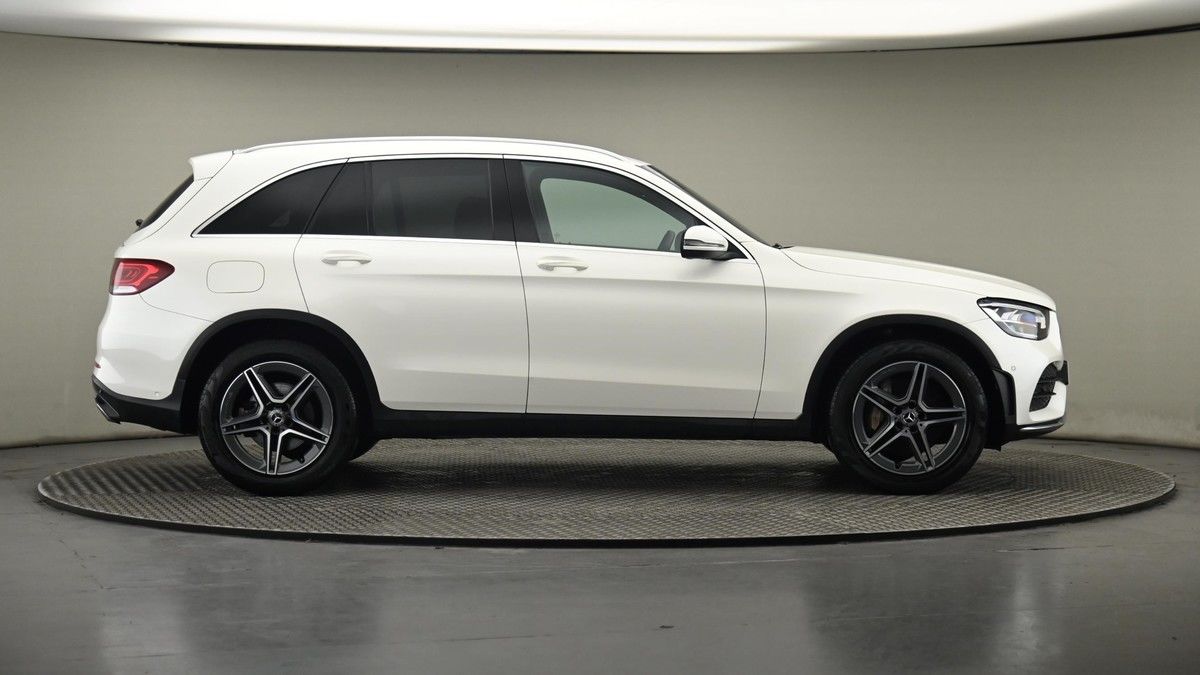 More views of Mercedes-Benz GLC