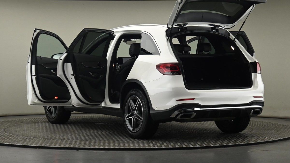 Mercedes-Benz GLC Image 29