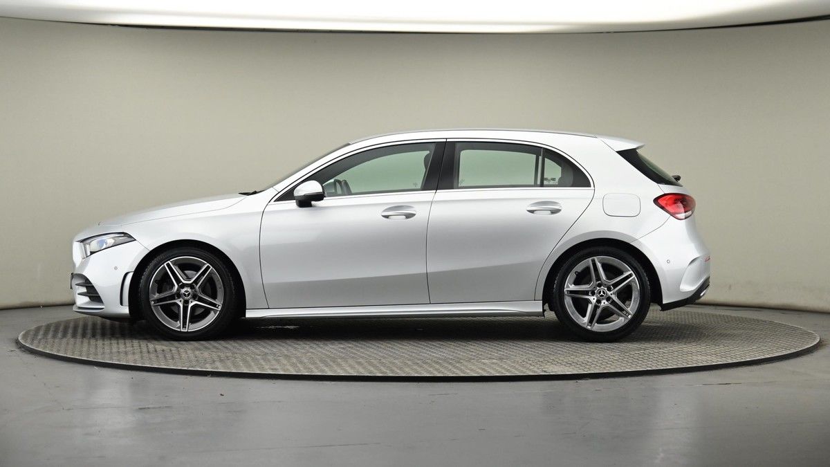 Mercedes-Benz A Class Image 22