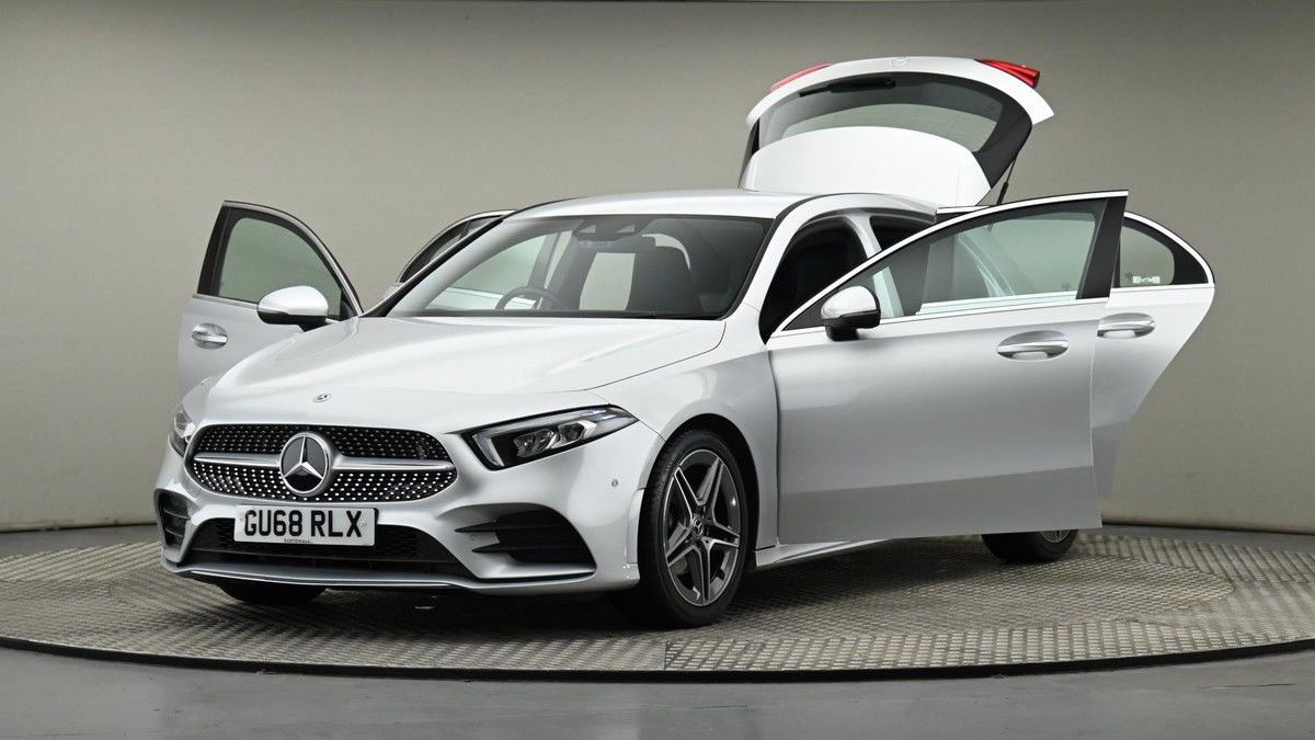 Mercedes-Benz A Class Image 34