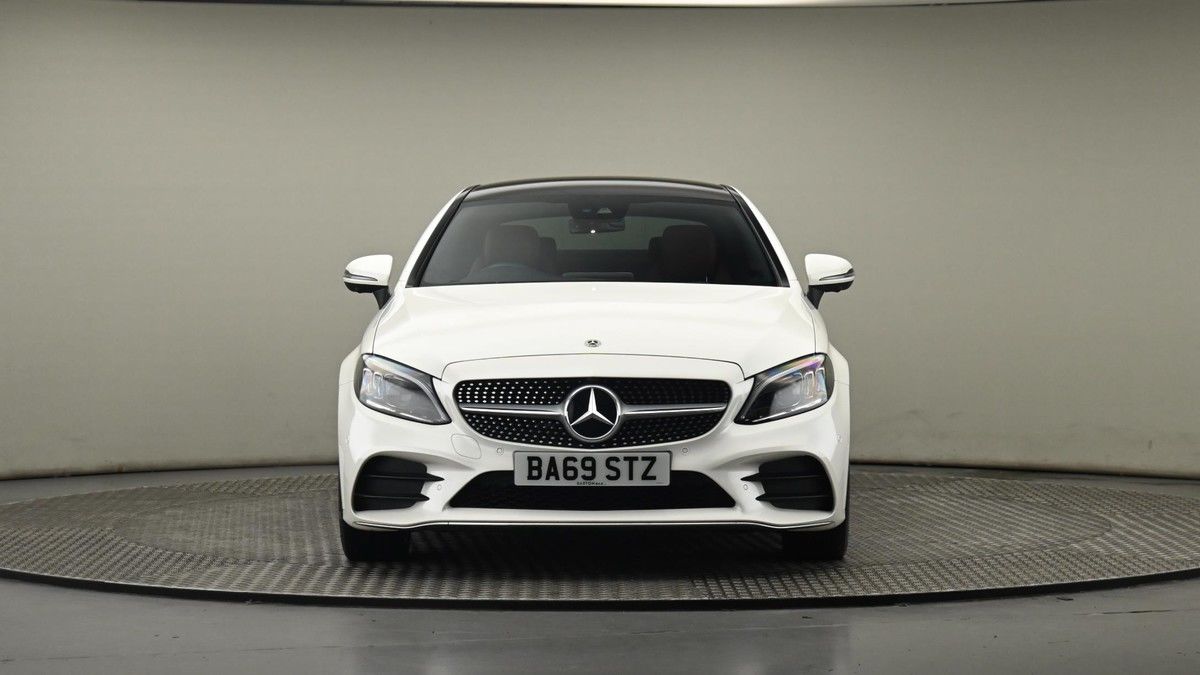 Mercedes-Benz C Class Image 21