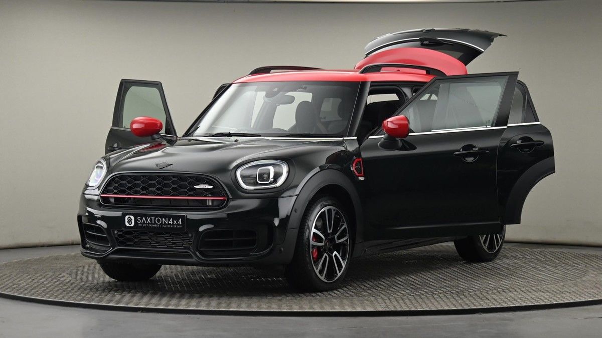 More views of MINI Countryman