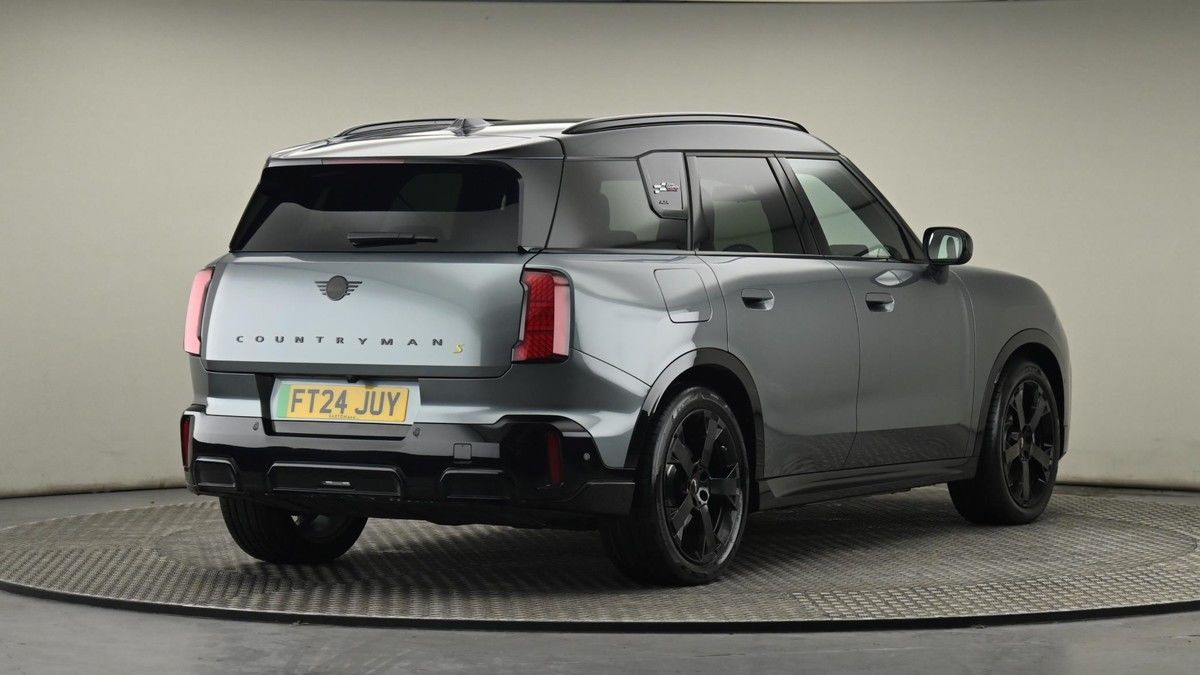 MINI Electric Countryman Image 26