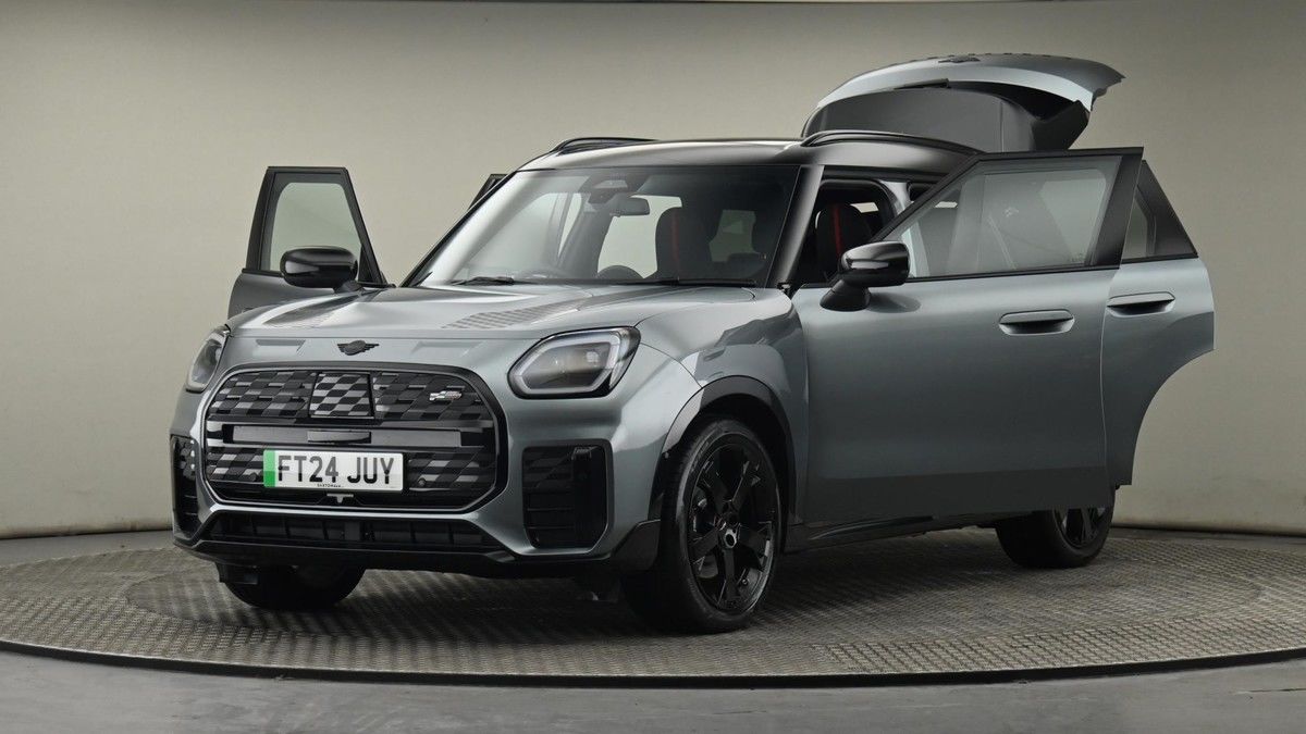 MINI Electric Countryman Image 28