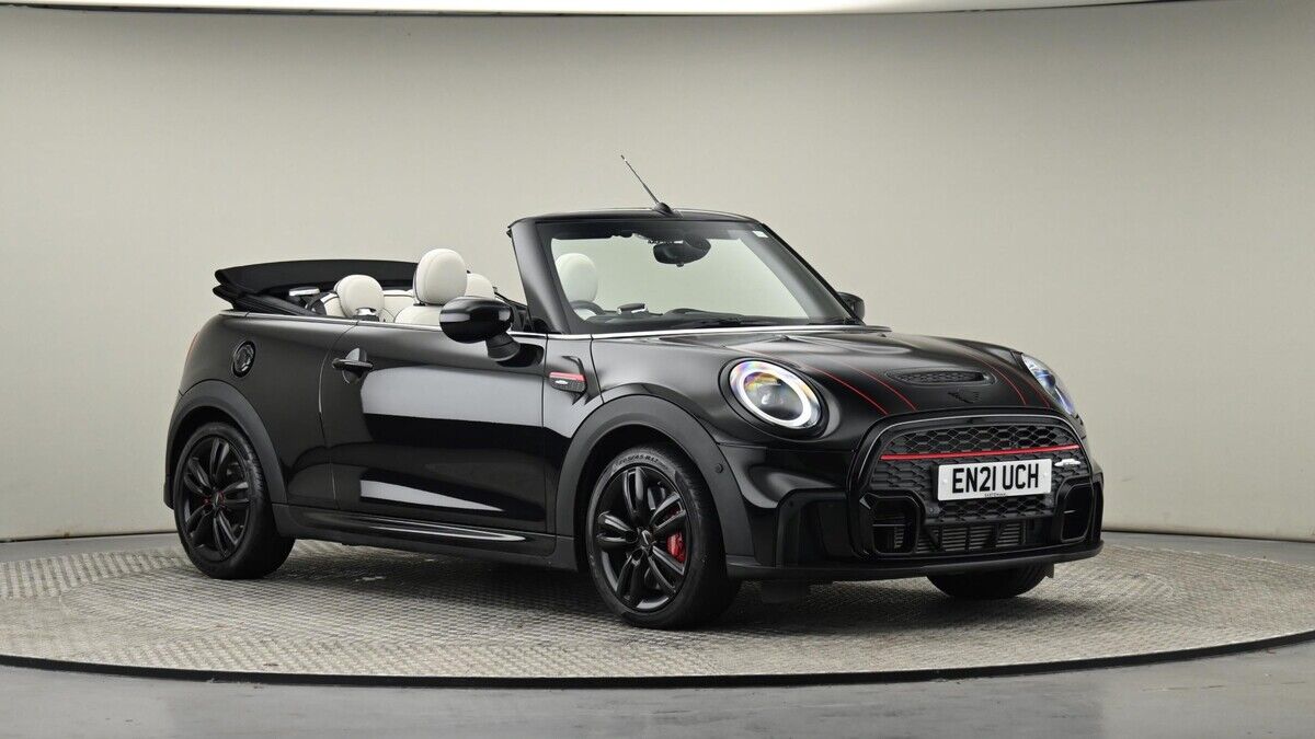 MINI Convertible Image 39