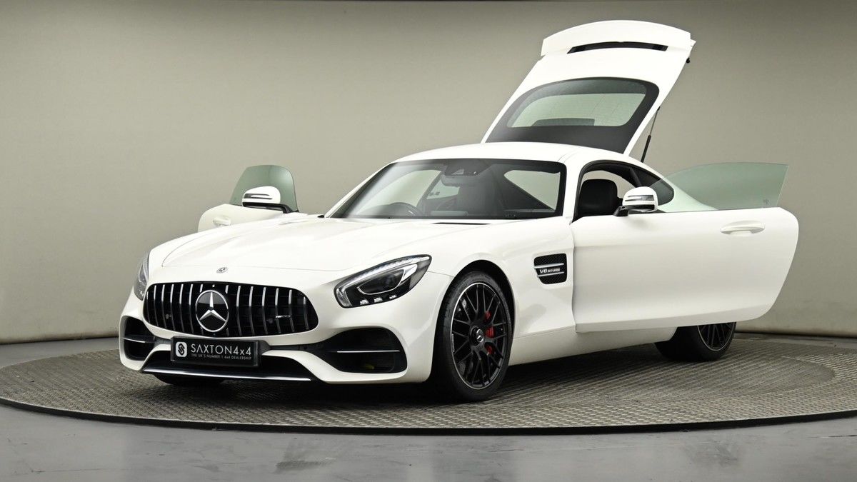 Mercedes-Benz AMG GT Image 28