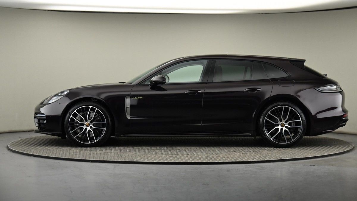 Porsche Panamera Image 23