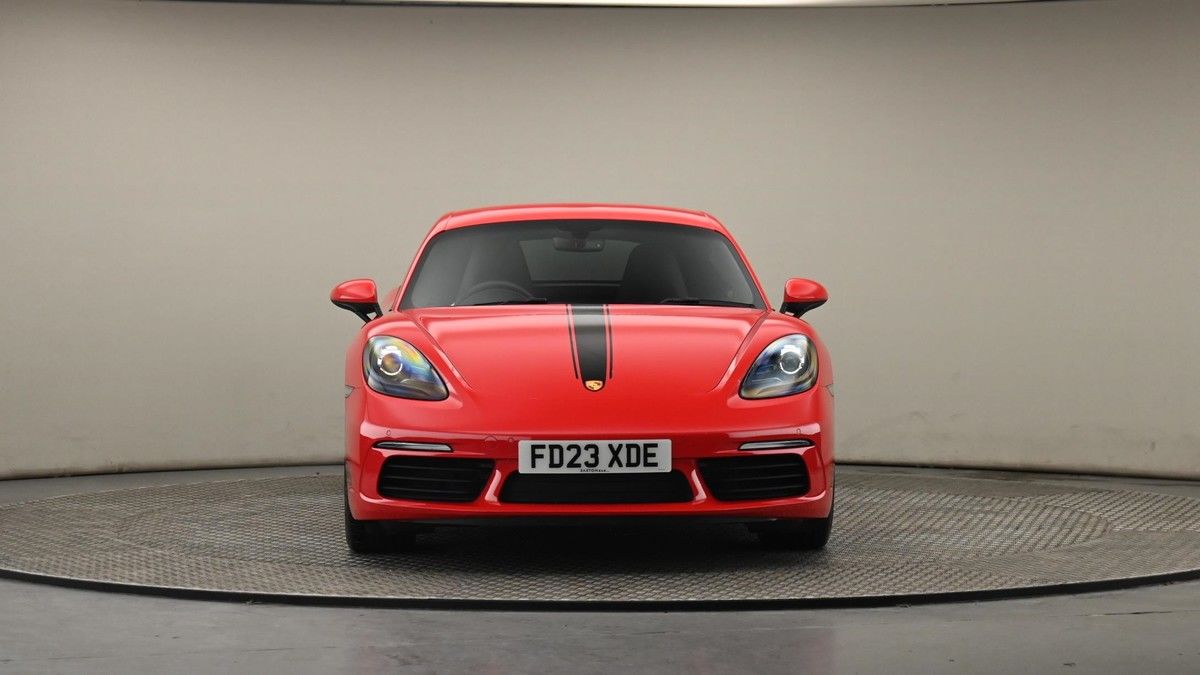 Porsche 718 Cayman Image 21