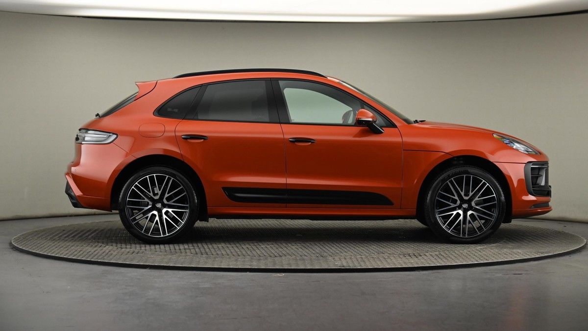 Porsche Macan Image 27