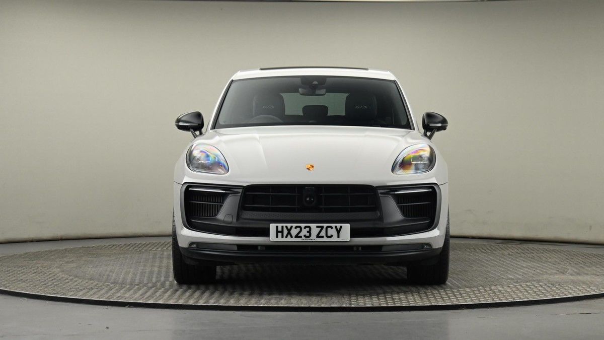 Porsche Macan Image 20