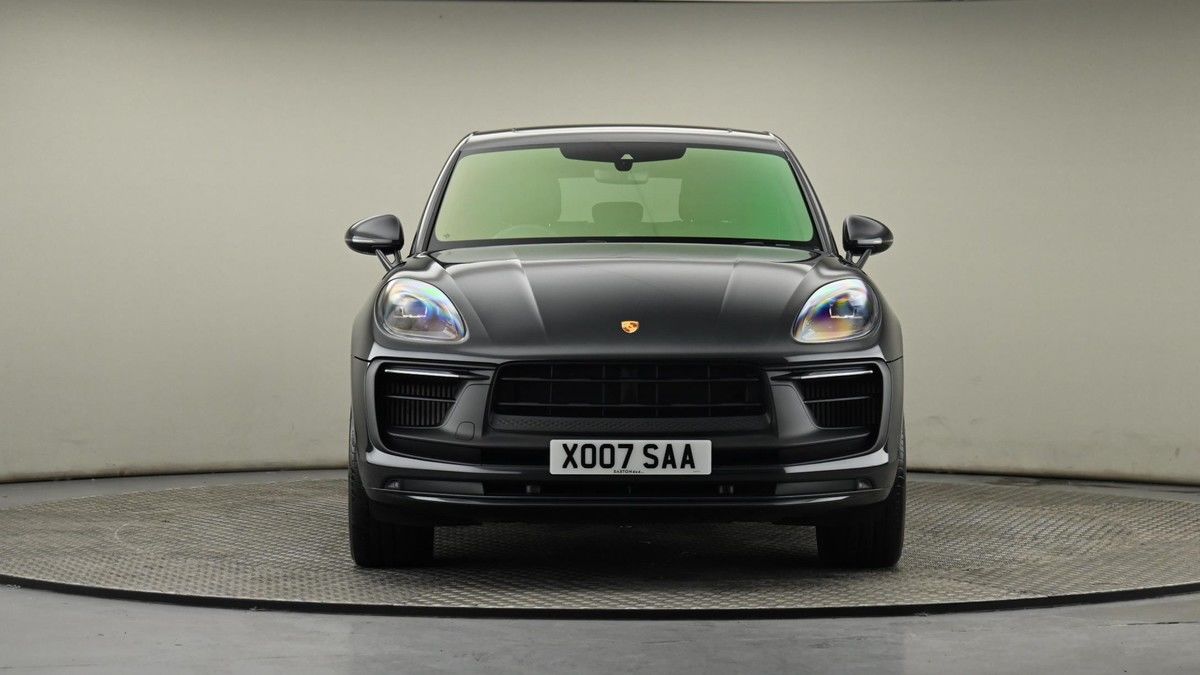 Porsche Macan Image 21