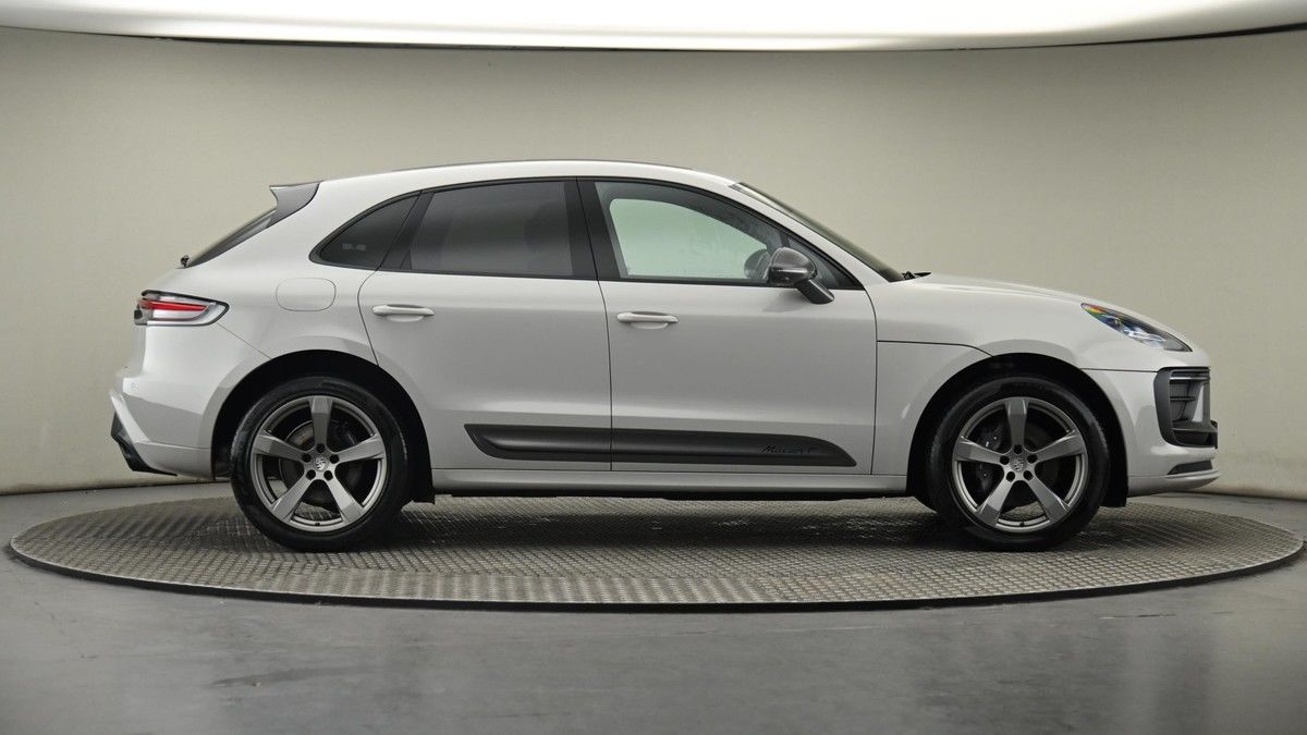 Porsche Macan Image 27