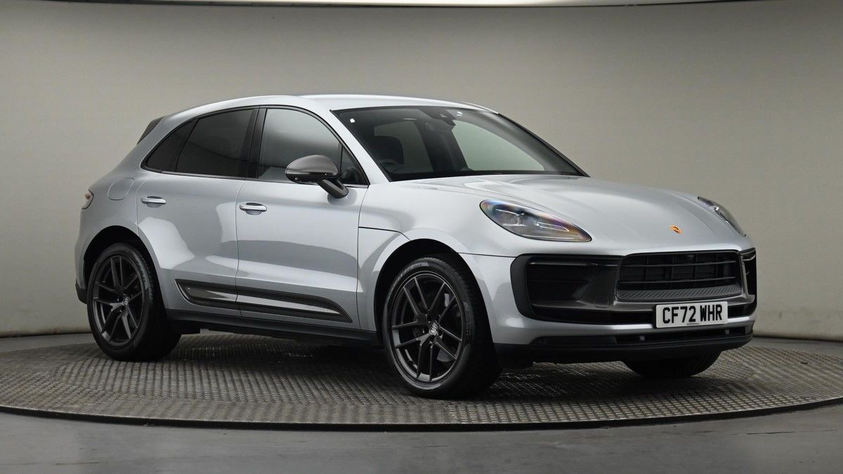 More views of Porsche Macan