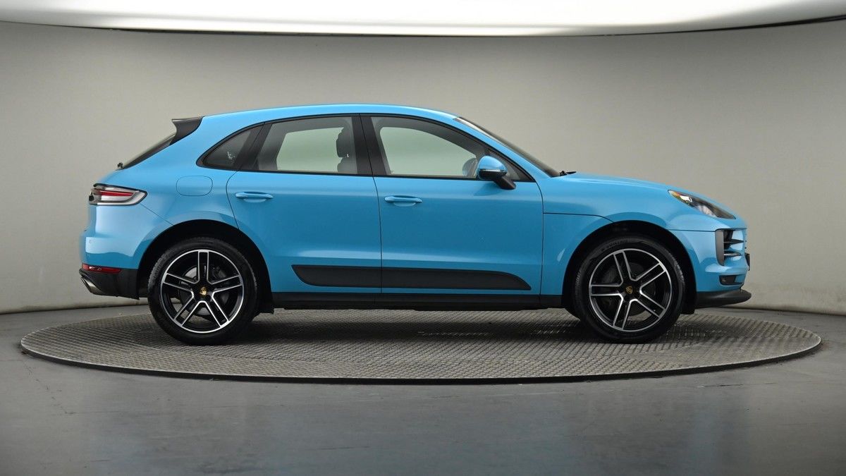 Porsche Macan Image 27