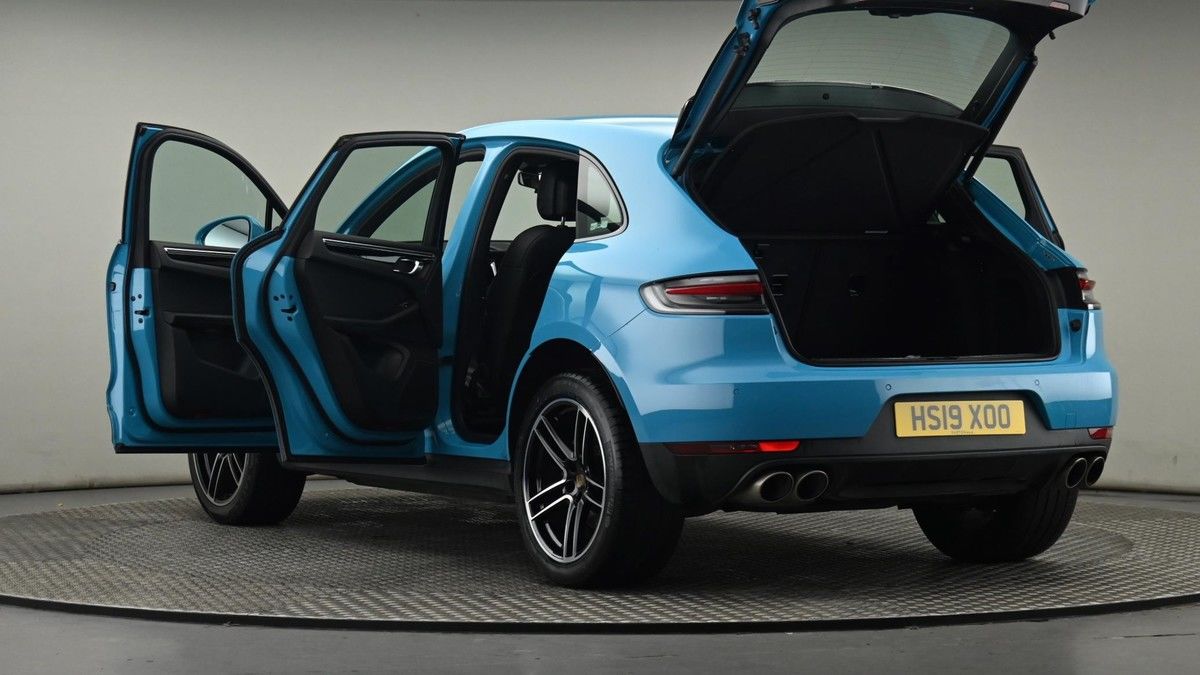 Porsche Macan Image 29