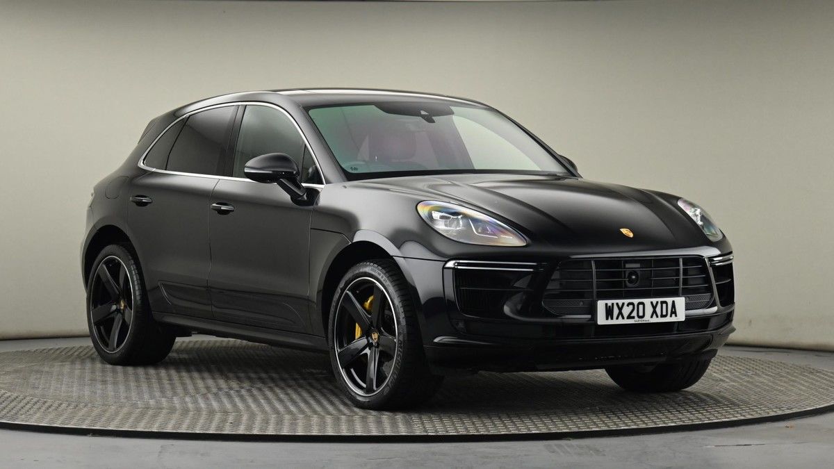 Porsche Macan Sticky Header Image