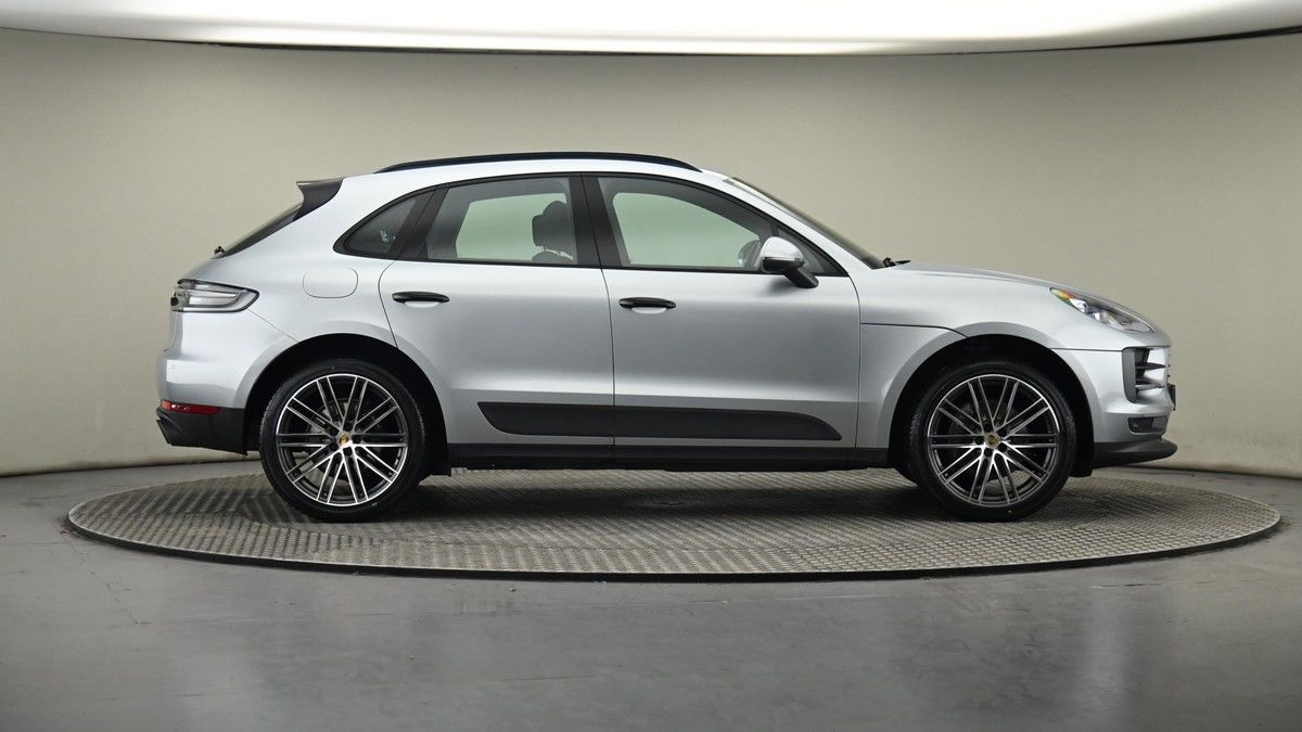 Porsche Macan Image 27