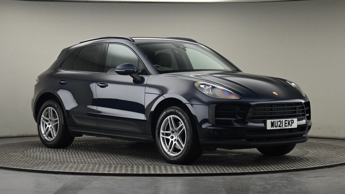 More views of Porsche Macan