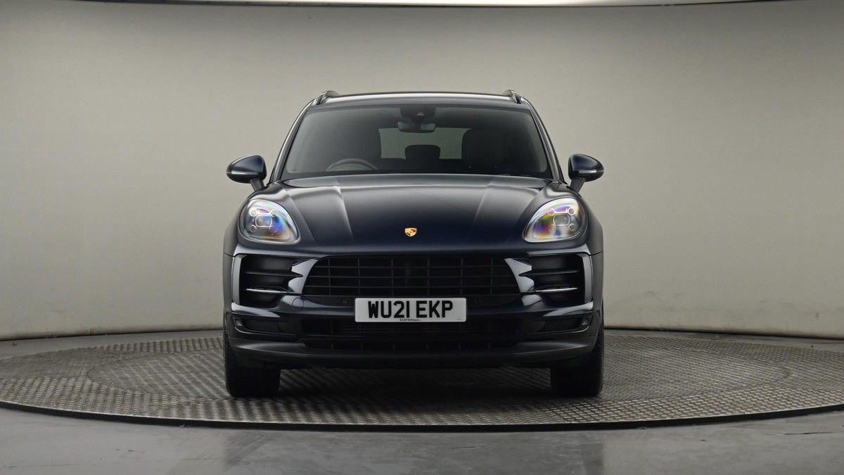 More views of Porsche Macan