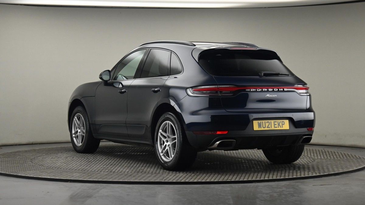 More views of Porsche Macan