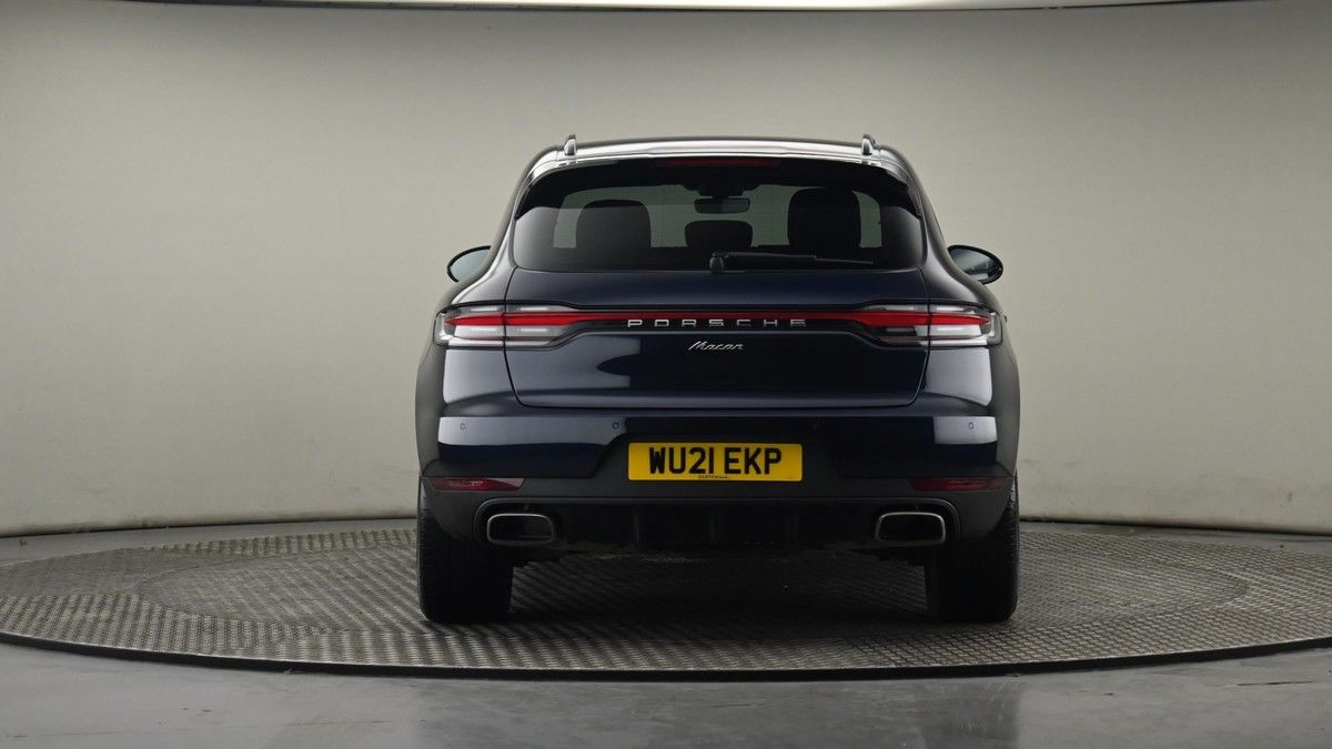 More views of Porsche Macan