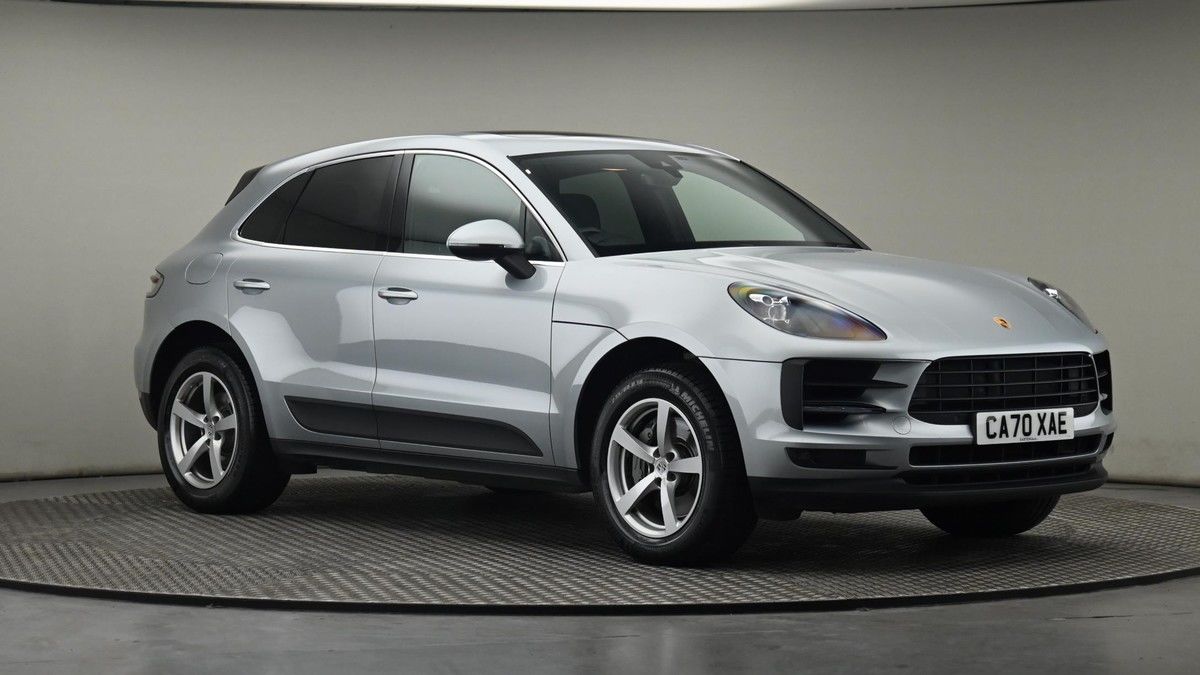 More views of Porsche Macan