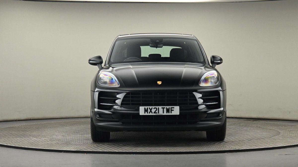 Porsche Macan Image 21