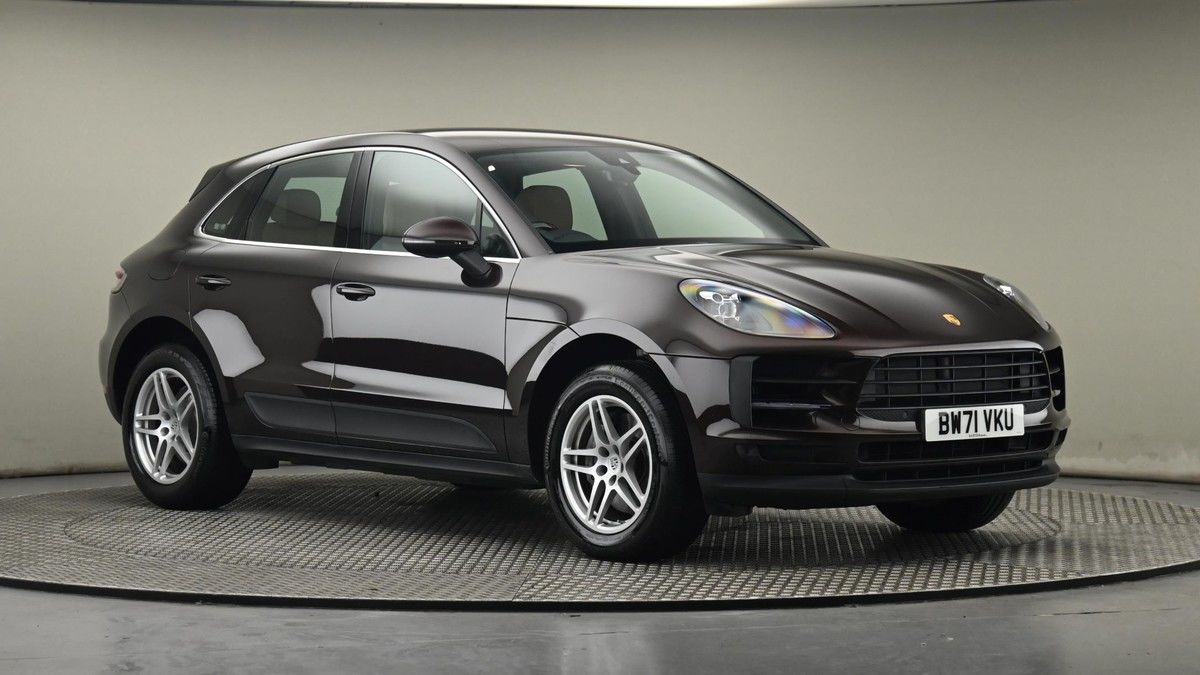 More views of Porsche Macan