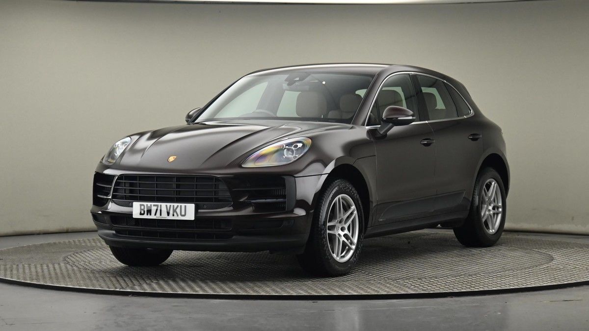 More views of Porsche Macan