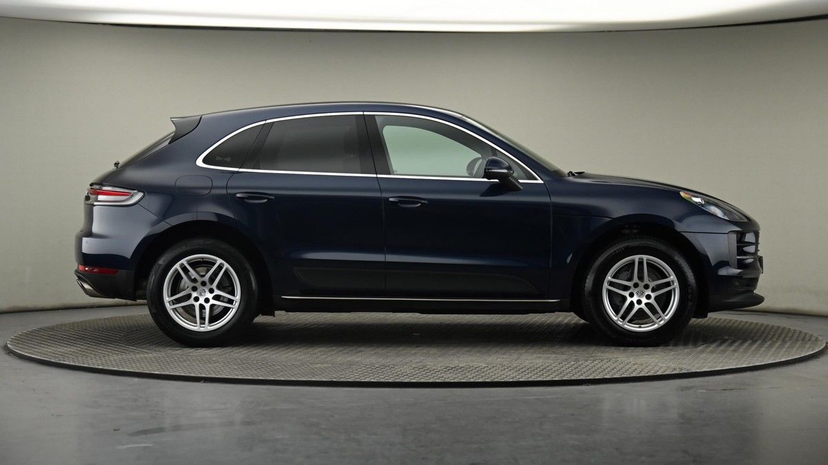 Porsche Macan Image 27