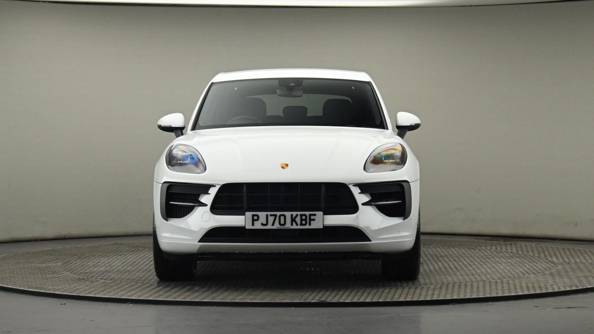 Porsche Macan Image 21