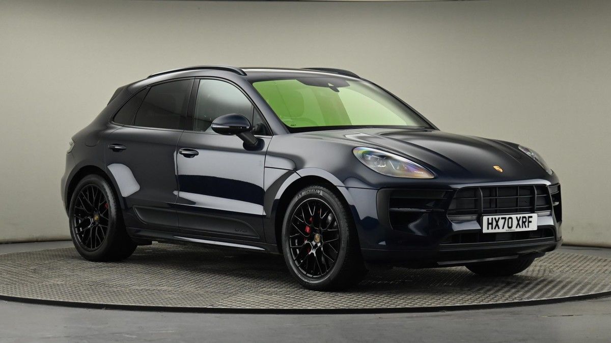 More views of Porsche Macan